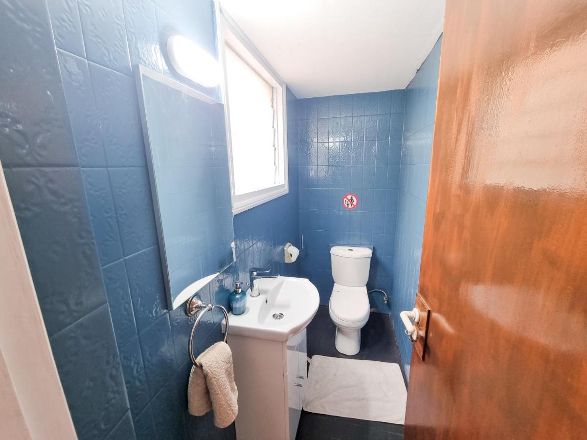 Citycenter Rooms Next To The Beach Larnaca Extérieur photo